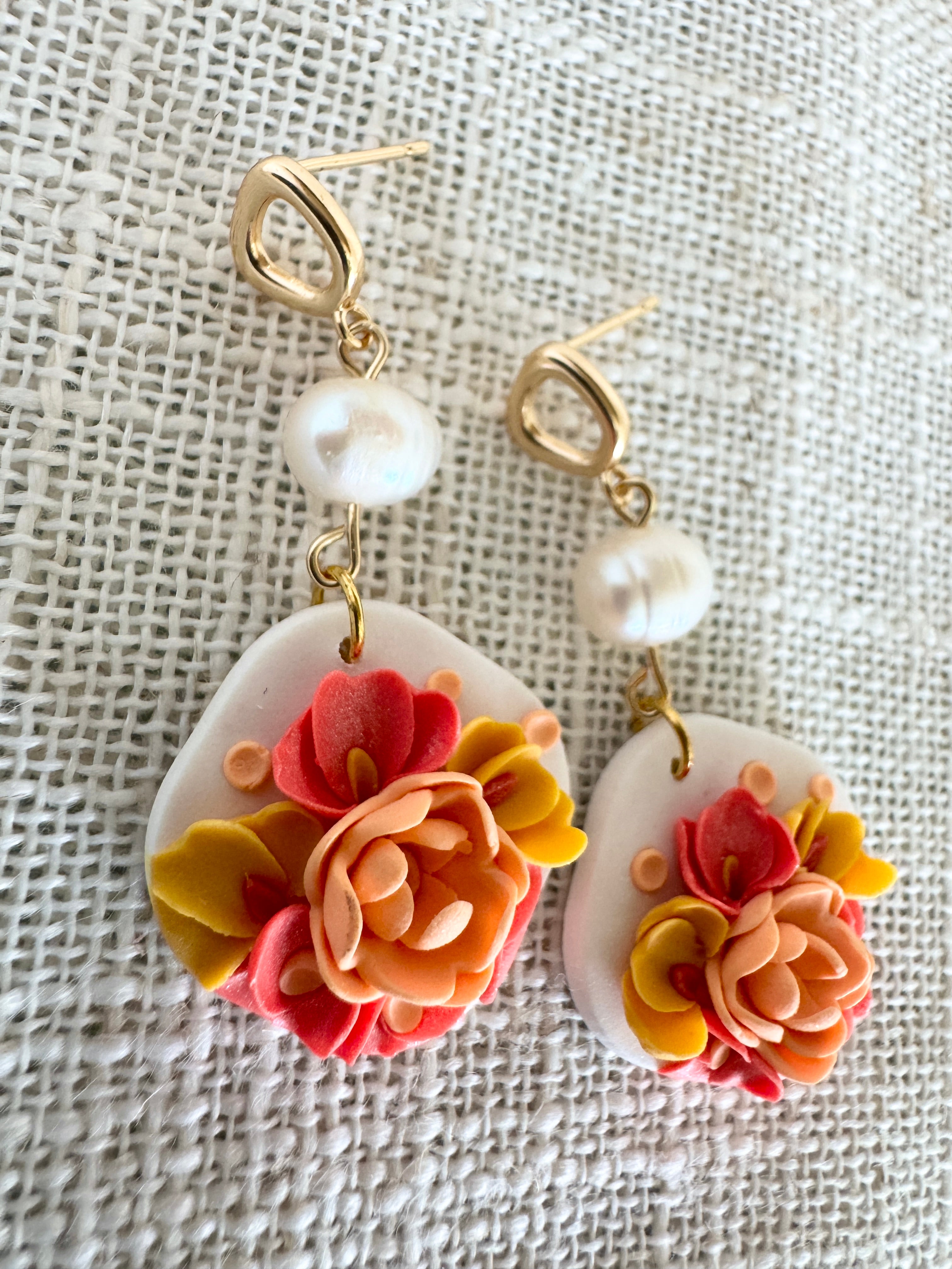 Florals & pearls