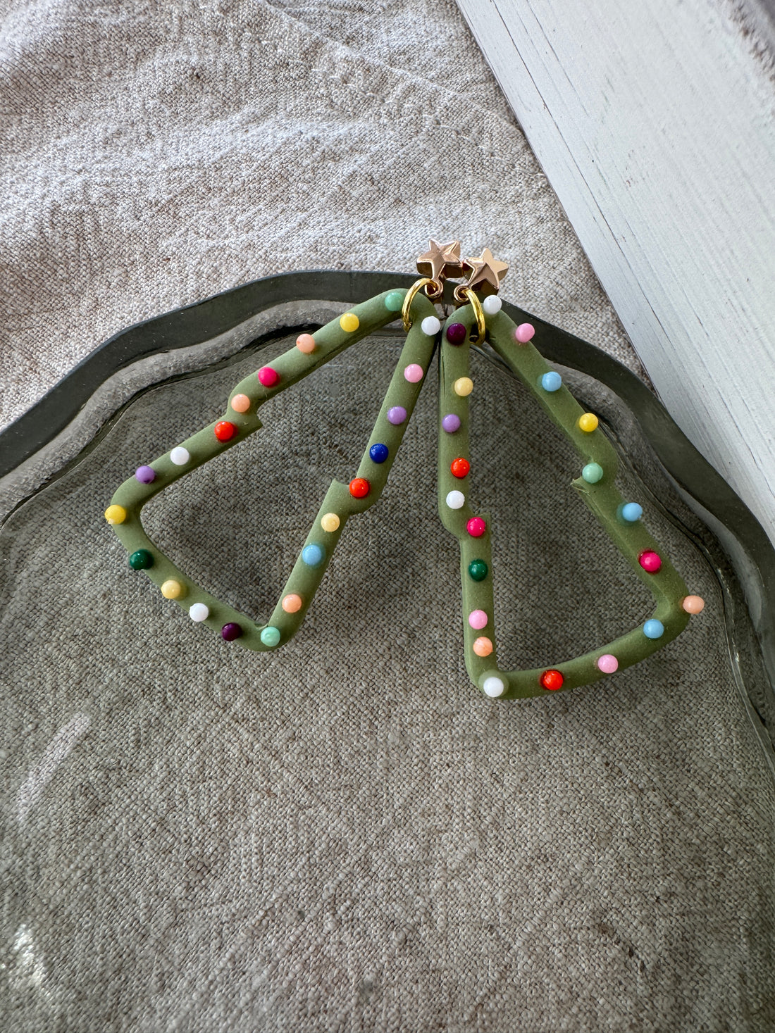 Christmas Tree and Lights (Hollow)