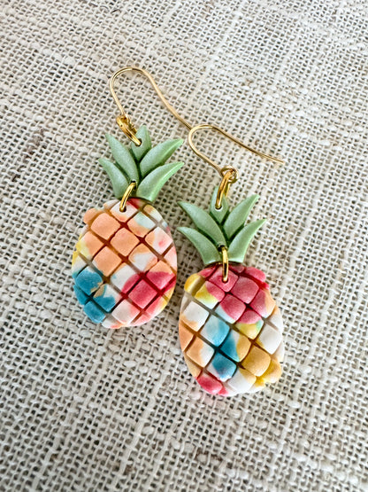 Tropical Splash Pineapples