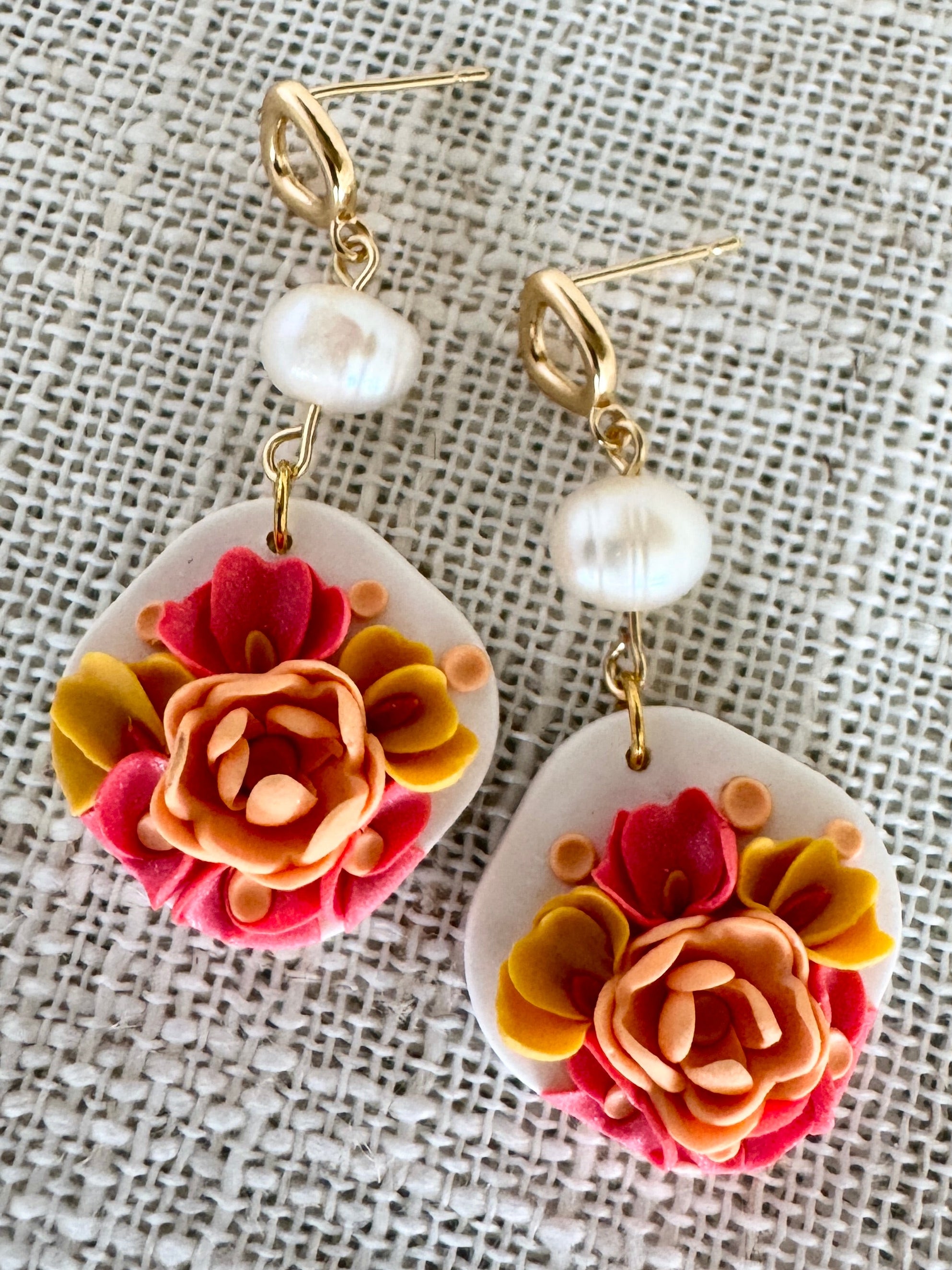 Florals &amp; pearls