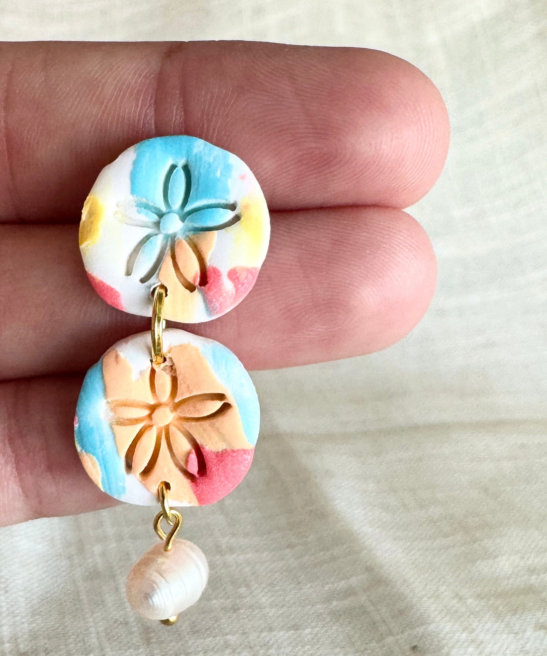 Pearly Sand dollars