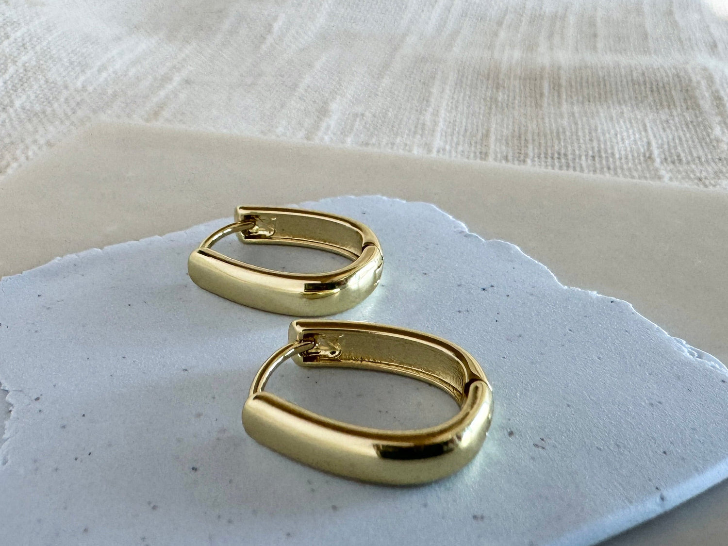 Hoop Bar [1st choose a hoop: then add charms]