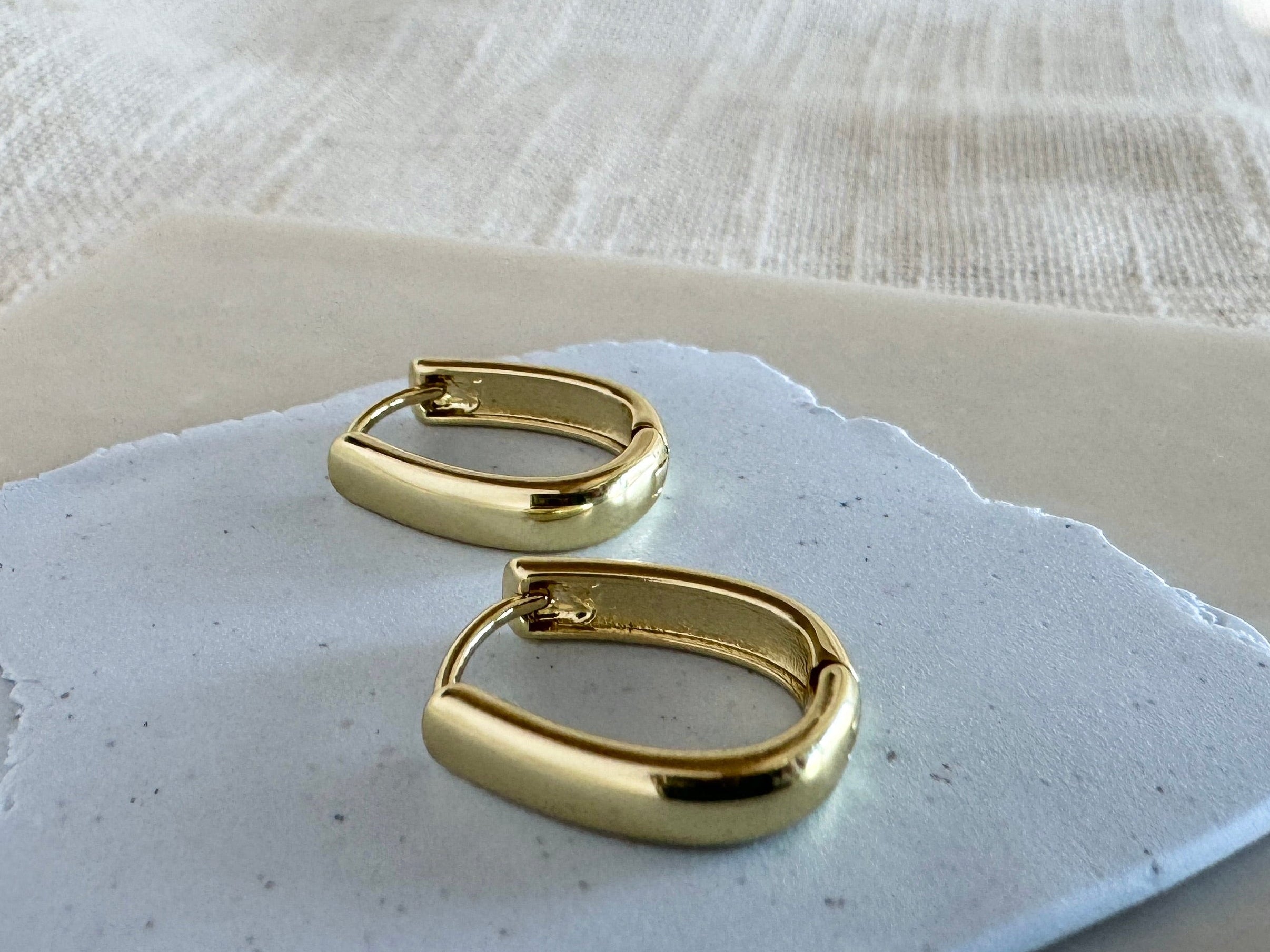 Hoop Bar [1st choose a hoop: then add charms]